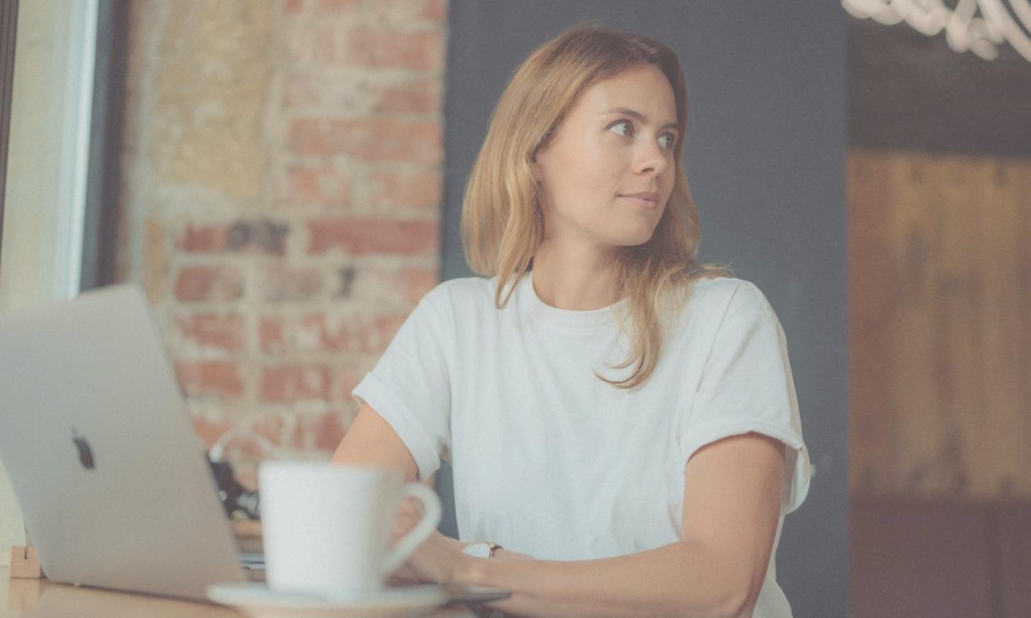 Detaillierte Analyse von Geschäftsdaten und Prozessen